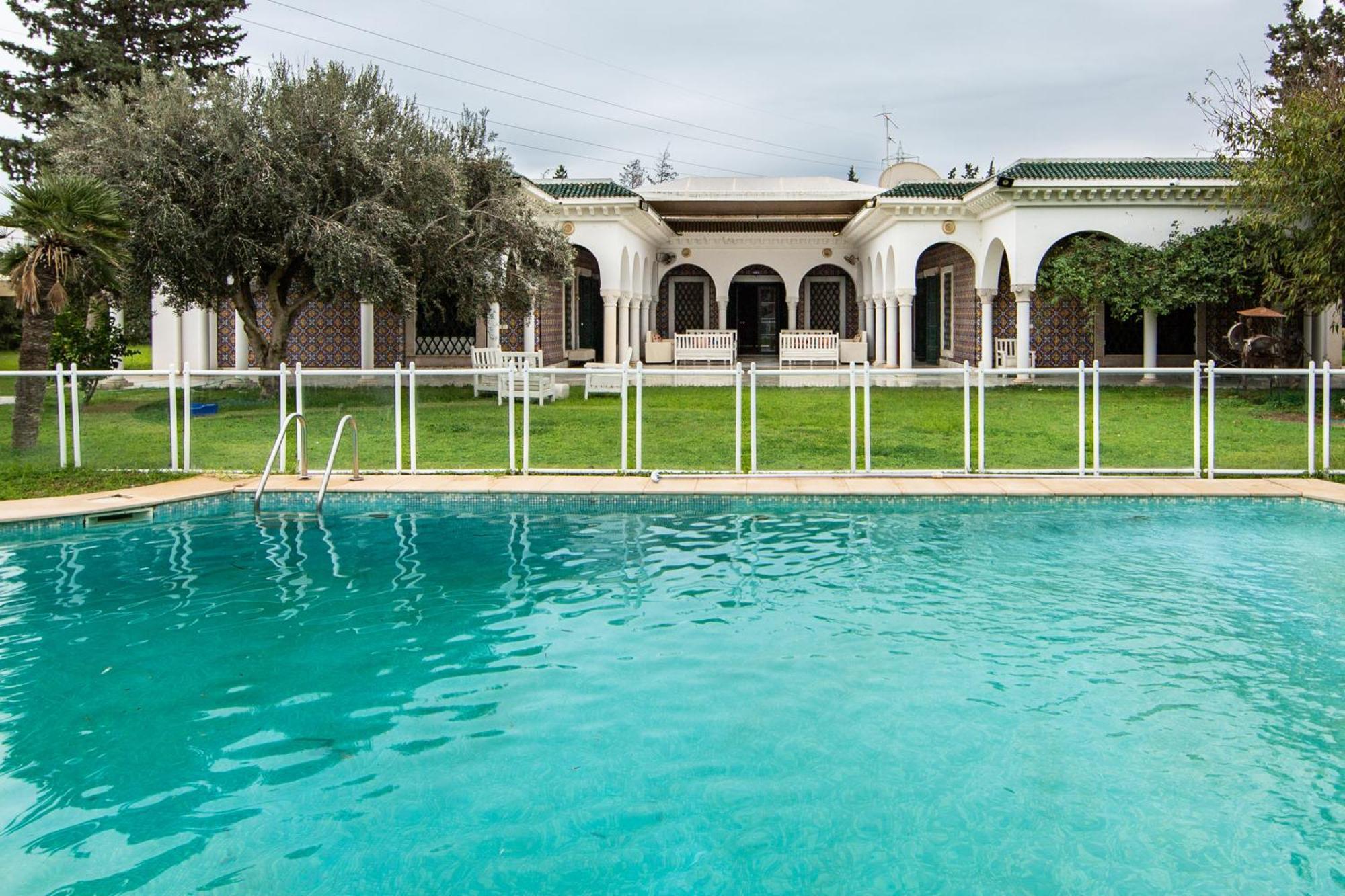 Arabesque House Hotel La Marsa Bagian luar foto